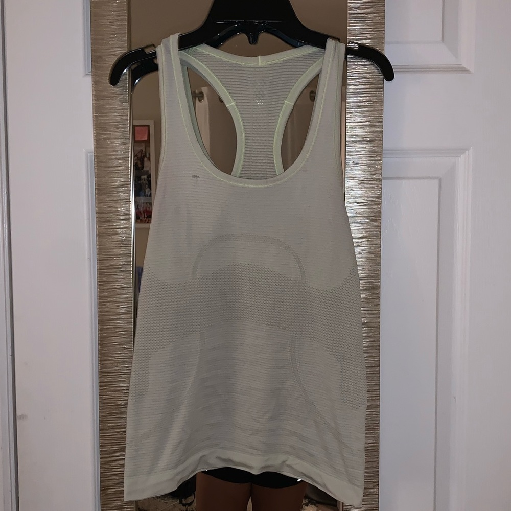 Lululemon Size 4 Swiftly Tech Tank Top
